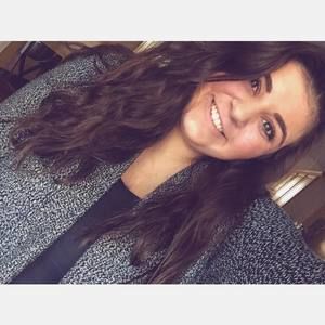 Meet your Posher, Olyvia